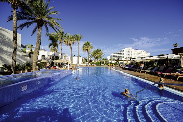 HD Parque Cristóbal Tenerife