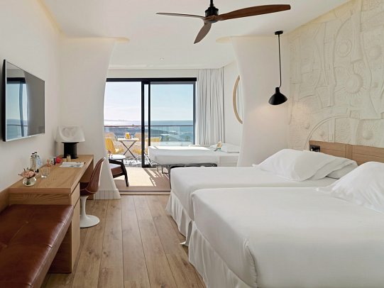 H10 Atlantic Sunset Horizons Collection - Wohnbeispiel Familienzimmer (Zimmercodierung FB1)