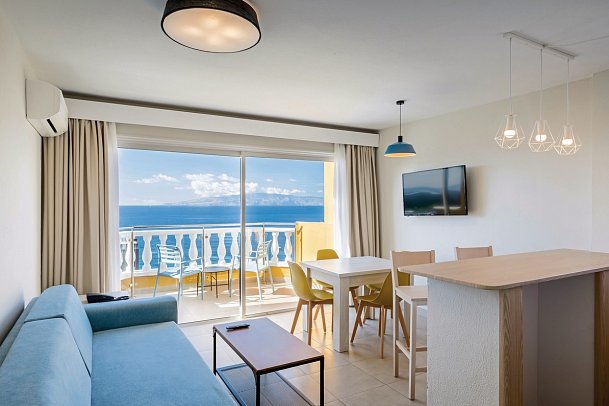 Allegro Isora - Wohnbeispiel Apt. 1 Schlafzimmer Meerblick (Zimmercodierung ABM)