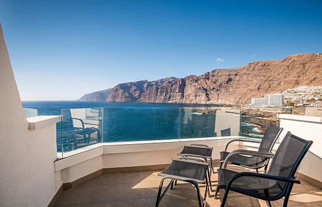 Barceló Santiago - Wohnbeispiel Doppelzimmer Deluxe Superior Meerblick (Zimmercodierung DSM)