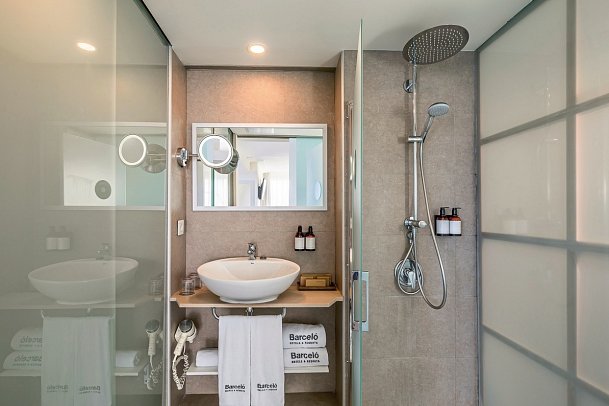 Barceló Santiago - Wohnbeispiel Doppelzimmer Deluxe Superior Meerblick (Zimmercodierung DSM)