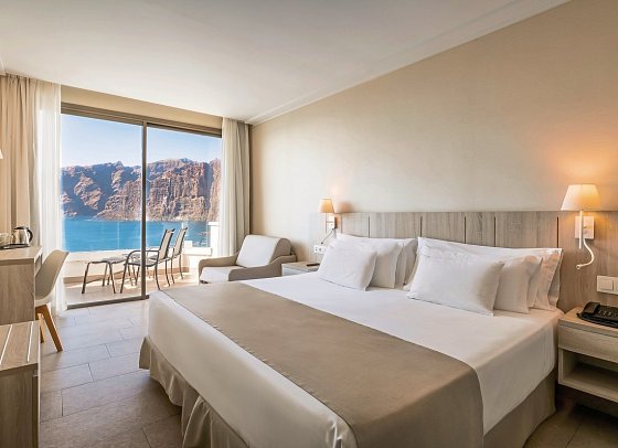 Barceló Santiago - Wohnbeispiel Doppelzimmer Deluxe Superior Meerblick (Zimmercodierung DSM)