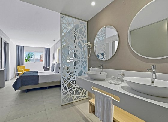 Bahia Principe Explore Fantasia - Wohnbeispiel Familiensuite Deluxe 2 Doppelbetten (Zimmercodierung WX2)