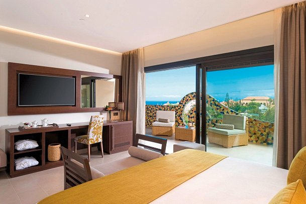 GF Victoria - Wohnbeispiel Suite Premium Poolblick (Zimmercodierung WMP)