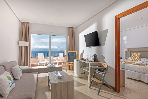 Landmar Costa Los Gigantes Family Resorts - Wohnbeispiel Suite Landi Village (Zimmercodierung WIM)
