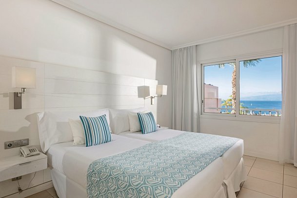 Landmar Costa Los Gigantes Family Resort - Wohnbeispiel Suite Meerblick (Zimmercodierungen WBM & W3M)