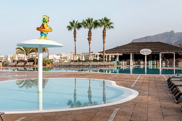 Landmar Costa Los Gigantes Family Resort