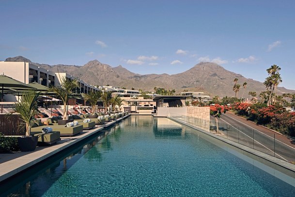 Royal Hideaway Corales Villas