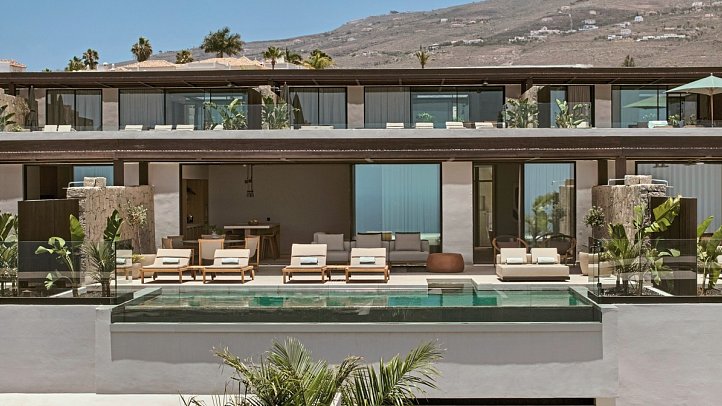 Royal Hideaway Corales Villas