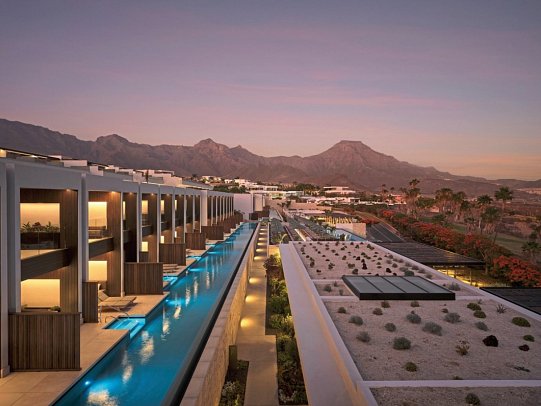 Royal Hideaway Corales Villas