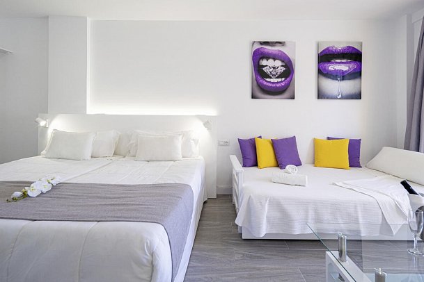 Skyview Hotel by LIVVO - Studio Superior (Zimmercodierung SS1)