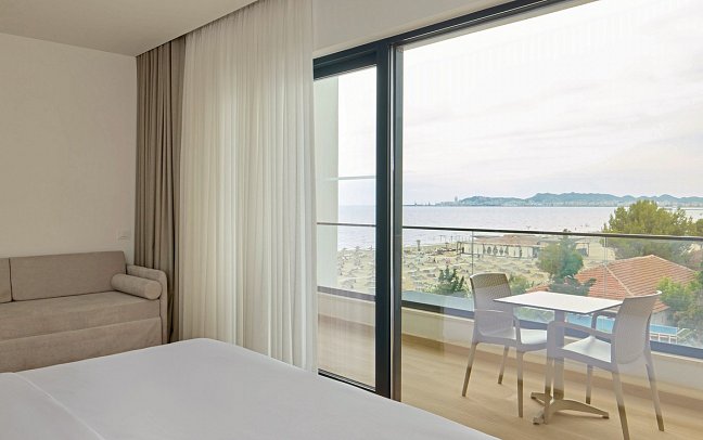 Sol Tropikal Durres - Wohnbeispiel Doppelzimmer Meerblick (Zimmercodierungen DBM & D1M)