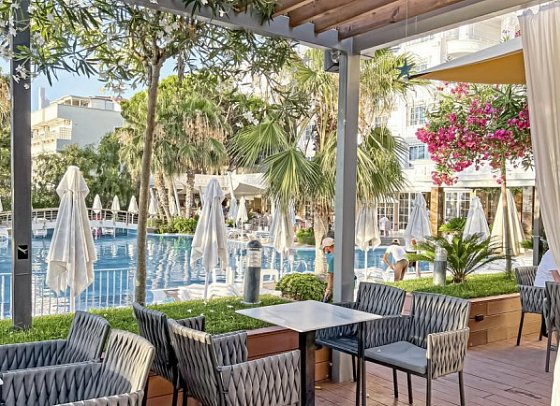 Fafa Premium Hotel