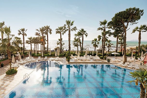 Fafa Premium Hotel