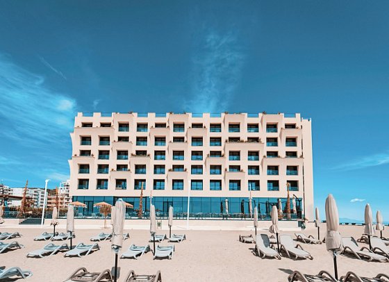 Royal G Deluxe Hotel & Spa