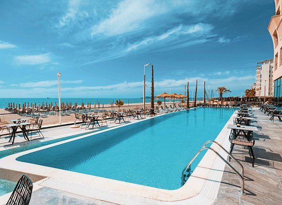 Royal G Deluxe Hotel & Spa