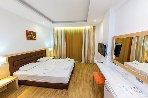 Saranda Palace - Wohnbeispiel Doppelzimmer (Zimmercodierung DB1)