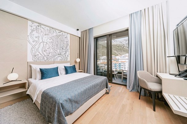 Hotel Katamare - Wohnbeispiel Doppelzimmer Standard Bergblick (Zimmercodierung DGB)