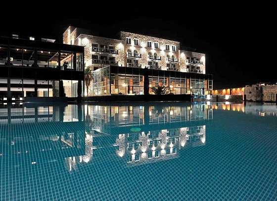 Avala Resort & Villas