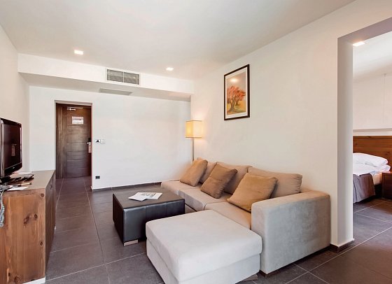 Avala Resort & Villas - Wohnbeispiel Doppelzimmer Standard Meerblick (Zimmercodierungen DBM & DCM)