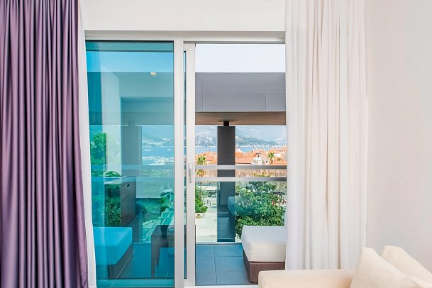 Beppler & Jacobson Montenegro Avala Hotel - Wohnbeispiel Doppelzimmer Standard Meerblick (Zimmercodierungen DBM & DCM)