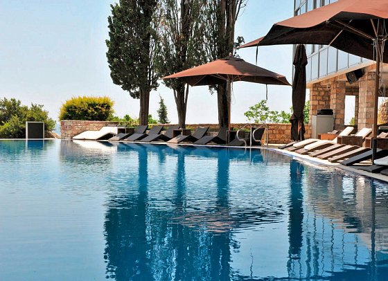 Avala Resort & Villas