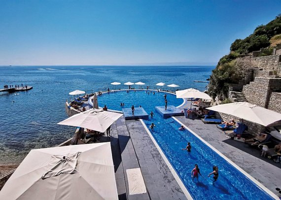 Beppler & Jacobson Montenegro Avala Hotel