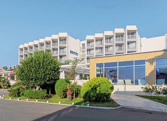 Carine Hotel Delfin