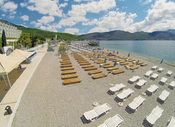 Carine Hotel Delfin
