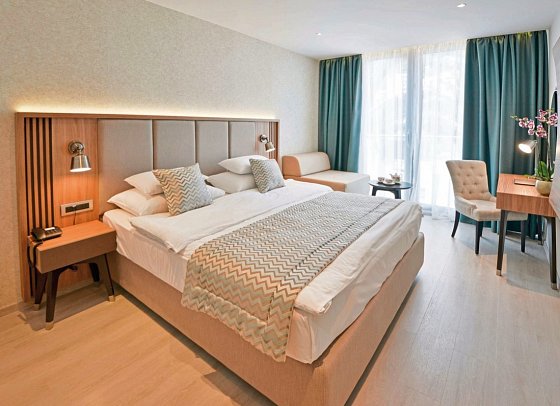 Mediteran Hotel & Resort - Doppelzimmer Superior Bergblick (Zimmercodierung DS2)