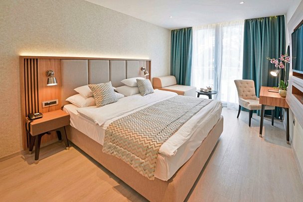 Mediteran Hotel & Resort - Doppelzimmer Superior Bergblick (Zimmercodierung DS2)