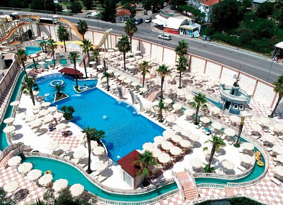 Mediteran Hotel & Resort