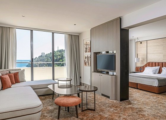 Iberostar Waves Bellevue - Wohnbeispiel Juniorsuite Meerblick (Zimmercodierungen JBM & JB3)