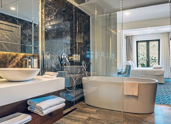 Iberostar Waves Slavija - Wohnbeispiel Juniorsuite (Zimmercodierungen JB1 & JB2)