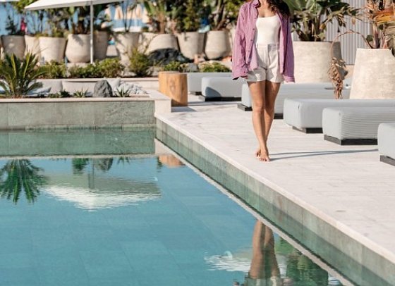 Lazure Hotel & Marina