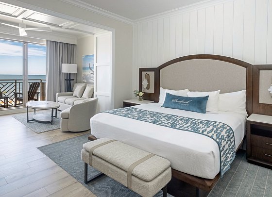 Sandpearl Resort
