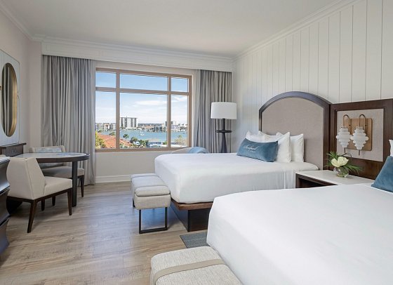 Sandpearl Resort