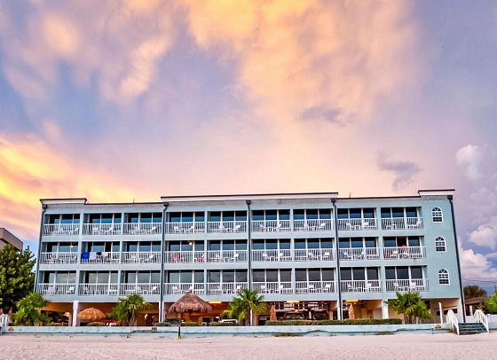 Barefoot Beach Club