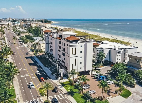 Barefoot Beach Club