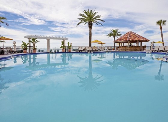 Holiday Inn Clearwater Beach