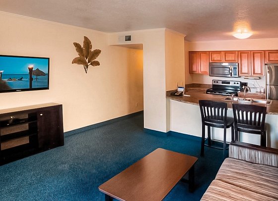 Sailport Waterfront Suites