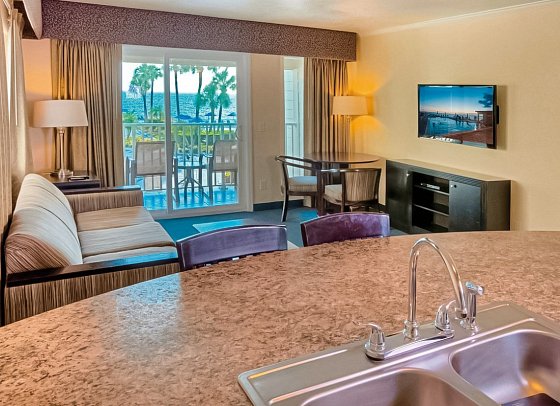 Sailport Waterfront Suites