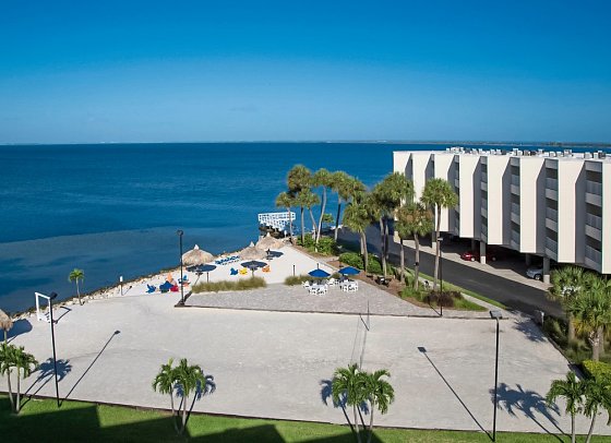 Sailport Waterfront Suites