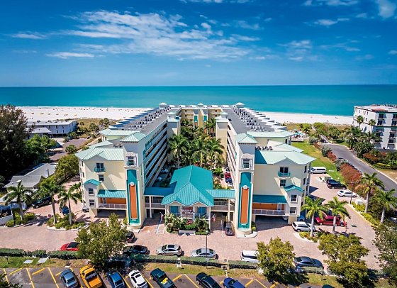 Sunset Vista Two bedroom Beachfront Suites Apartments