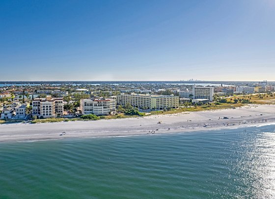 Sunset Vista Two bedroom Beachfront Suites Apartments