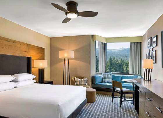 Hyatt Regency Lake Tahoe Resort, Spa & Casino - Wohnbeispiel Guest Room 1 King (Zimmercodierung UG2)
