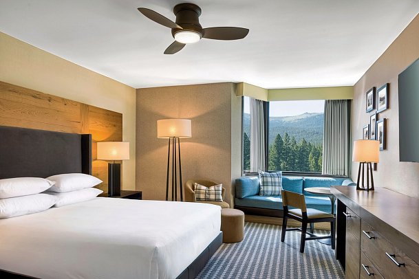 Hyatt Regency Lake Tahoe Resort, Spa & Casino - Wohnbeispiel Guest Room 1 King (Zimmercodierung UG2)