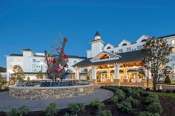 Dollywood's DreamMore Resort & Spa