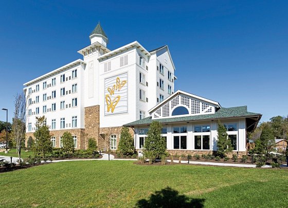 Dollywood's DreamMore Resort & Spa