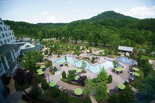 Dollywood's DreamMore Resort & Spa